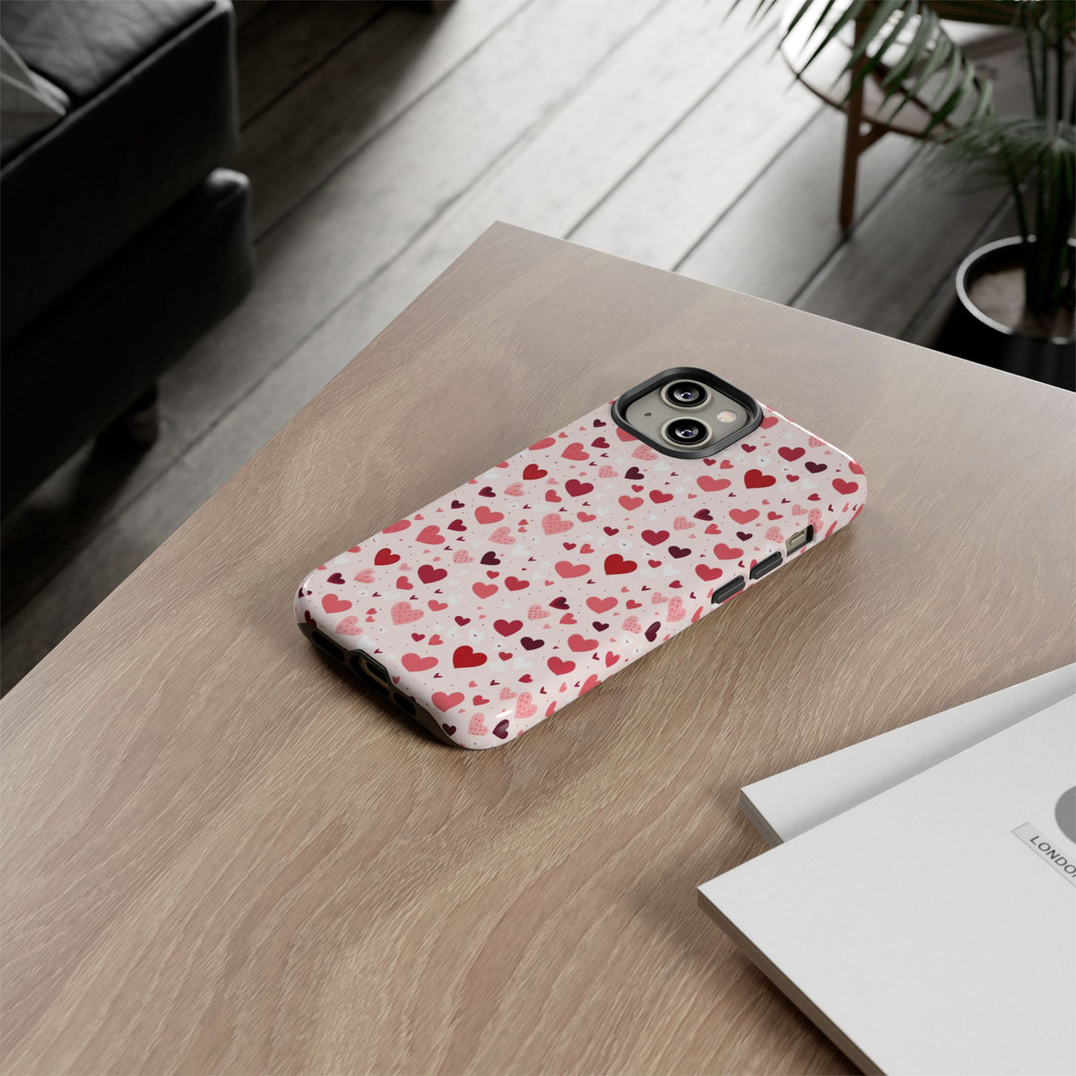 Heart Pattern Phone Case – Stylish & Loving Design for Your Device 817