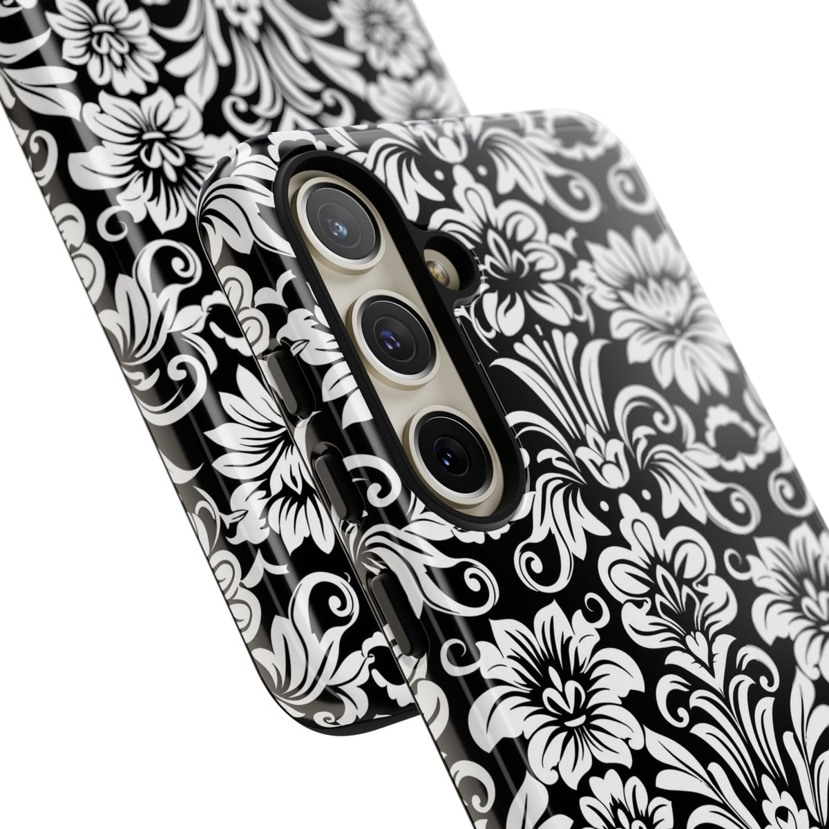 Flower-Themed Phone Case – Elegant Protection with a Floral Twist 28