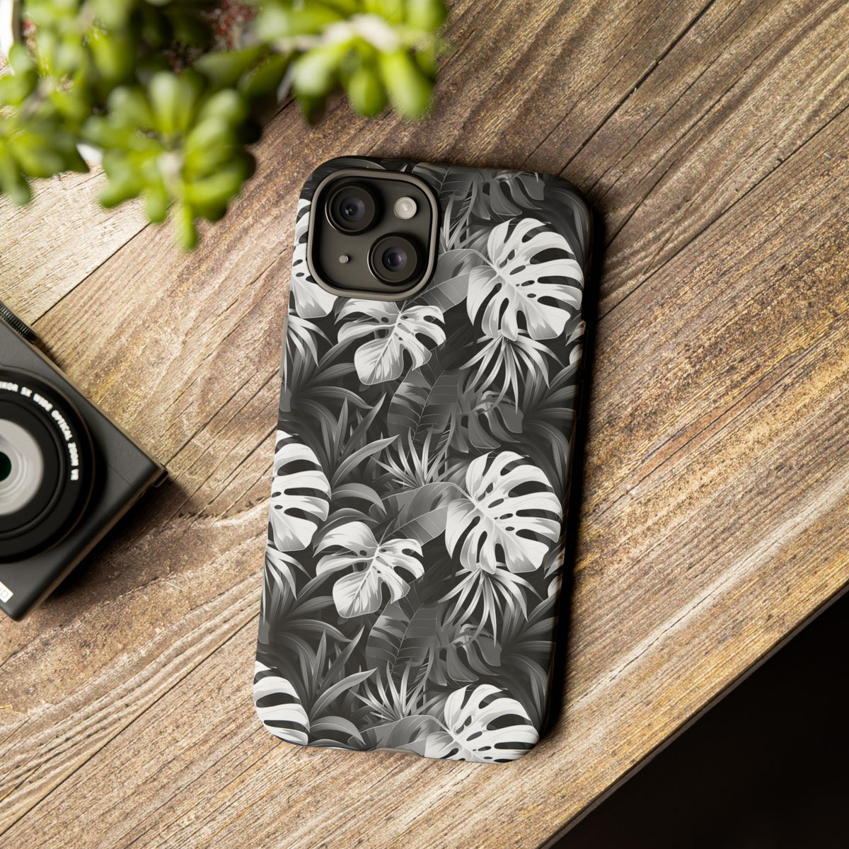 Jungle Pattern Phone Case – Exotic & Lush Design for Your Phone 350