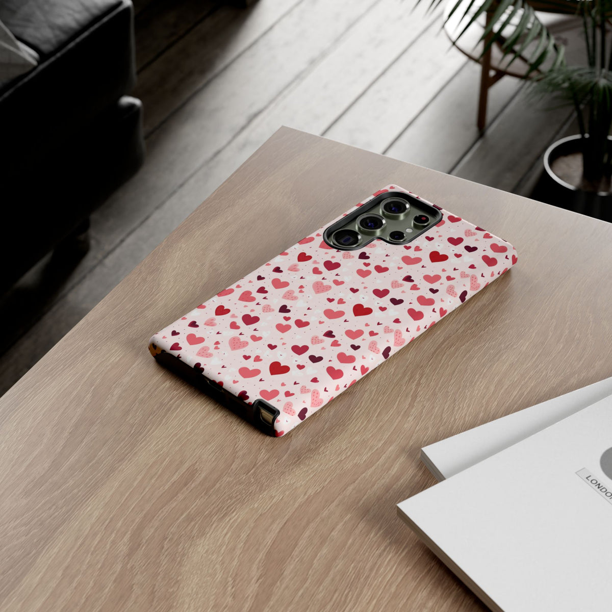 Heart Pattern Phone Case – Stylish & Loving Design for Your Device 817