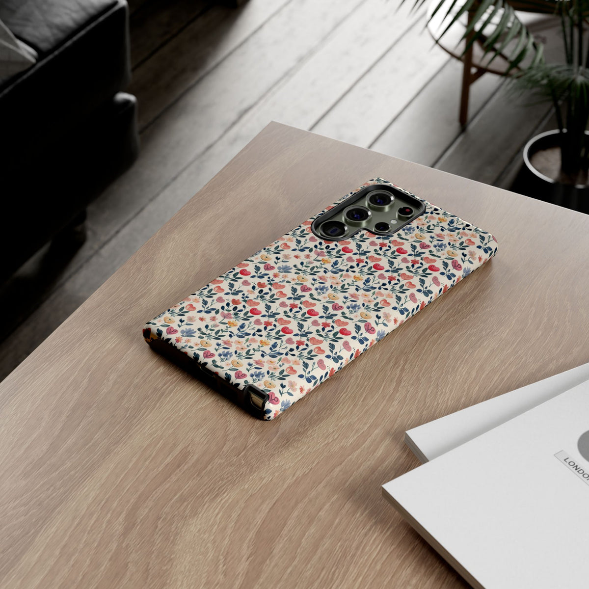 Heart Pattern Phone Case – Stylish & Loving Design for Your Device 261