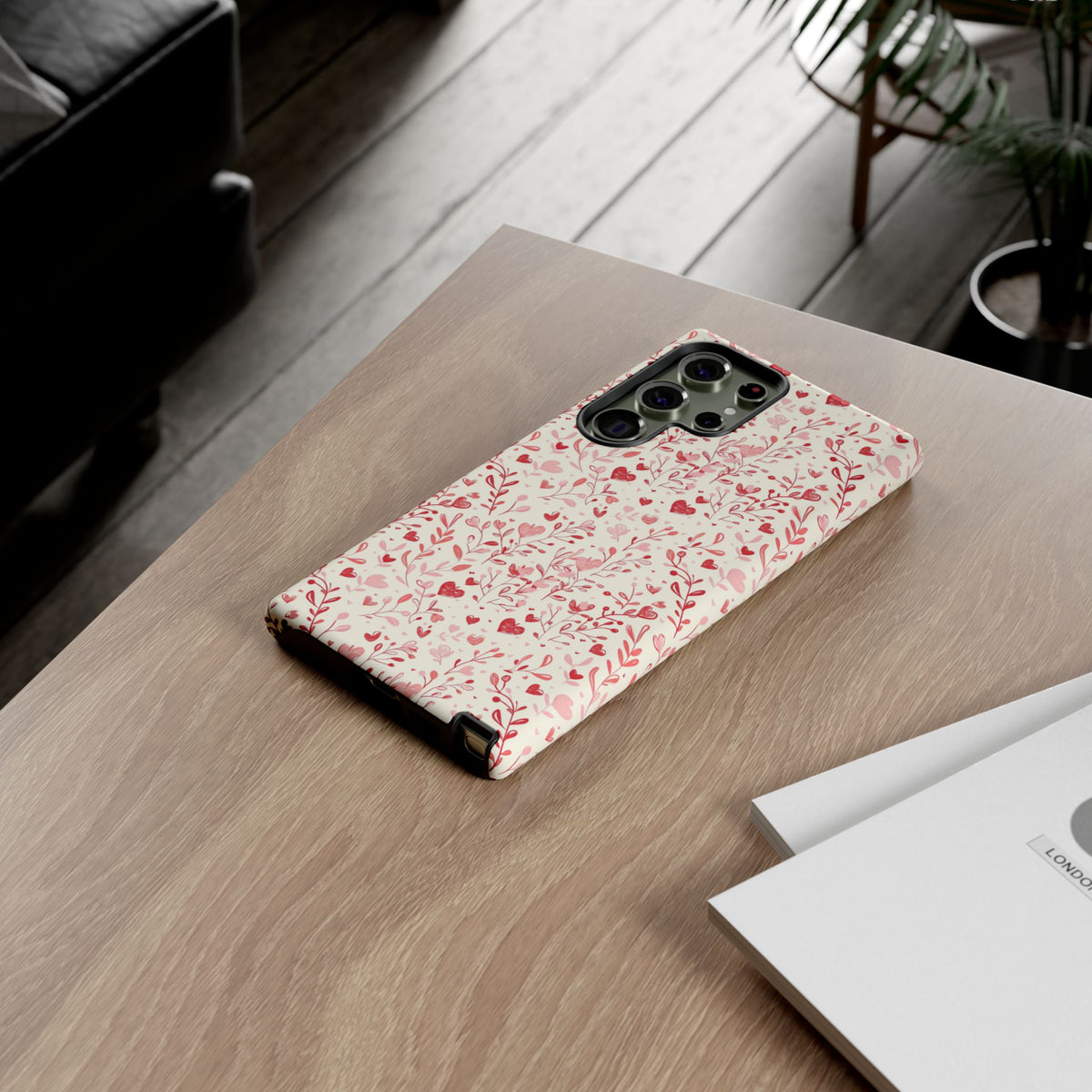 Heart Pattern Phone Case – Stylish & Loving Design for Your Device 823