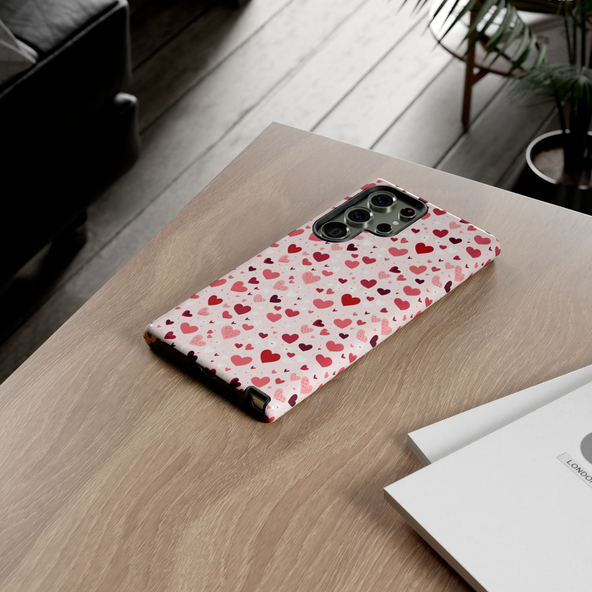 Heart Pattern Phone Case – Stylish & Loving Design for Your Device 817