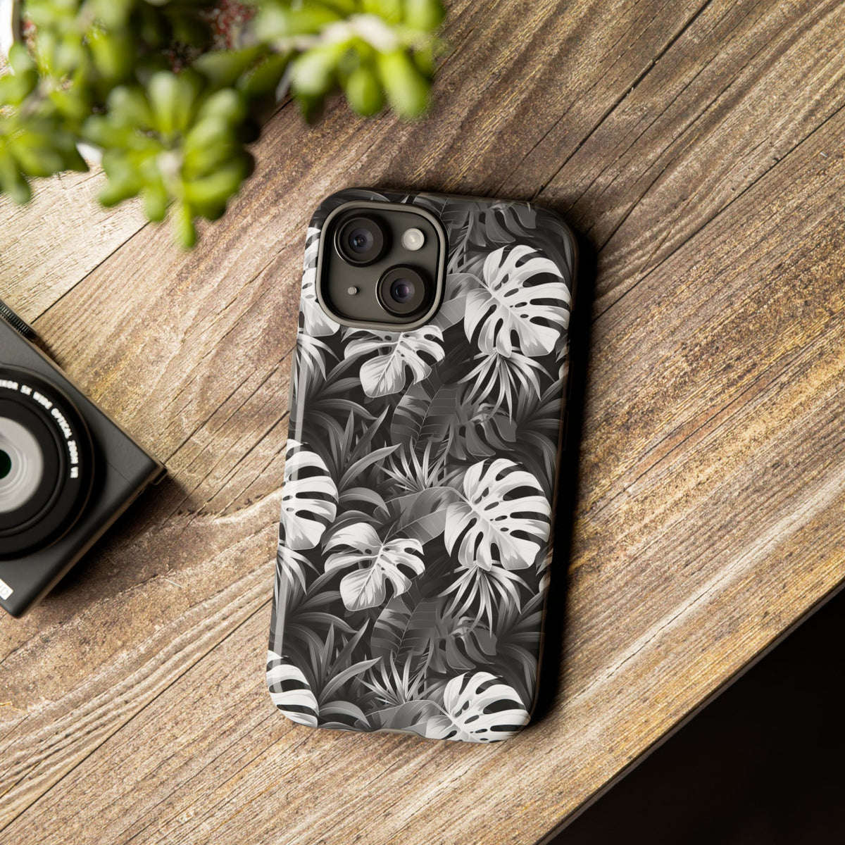 Jungle Pattern Phone Case – Exotic & Lush Design for Your Phone 350