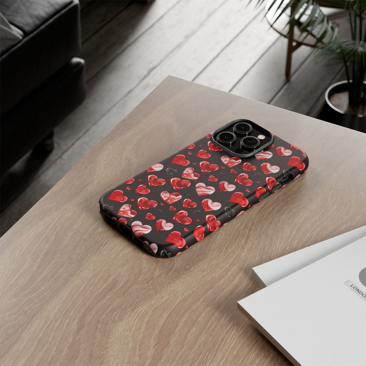 Heart Pattern Phone Case – Stylish & Loving Design for Your Device 365