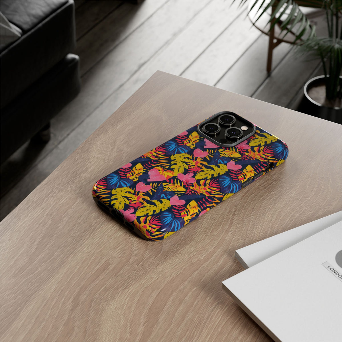 Heart Pattern Phone Case – Stylish & Loving Design for Your Device 360