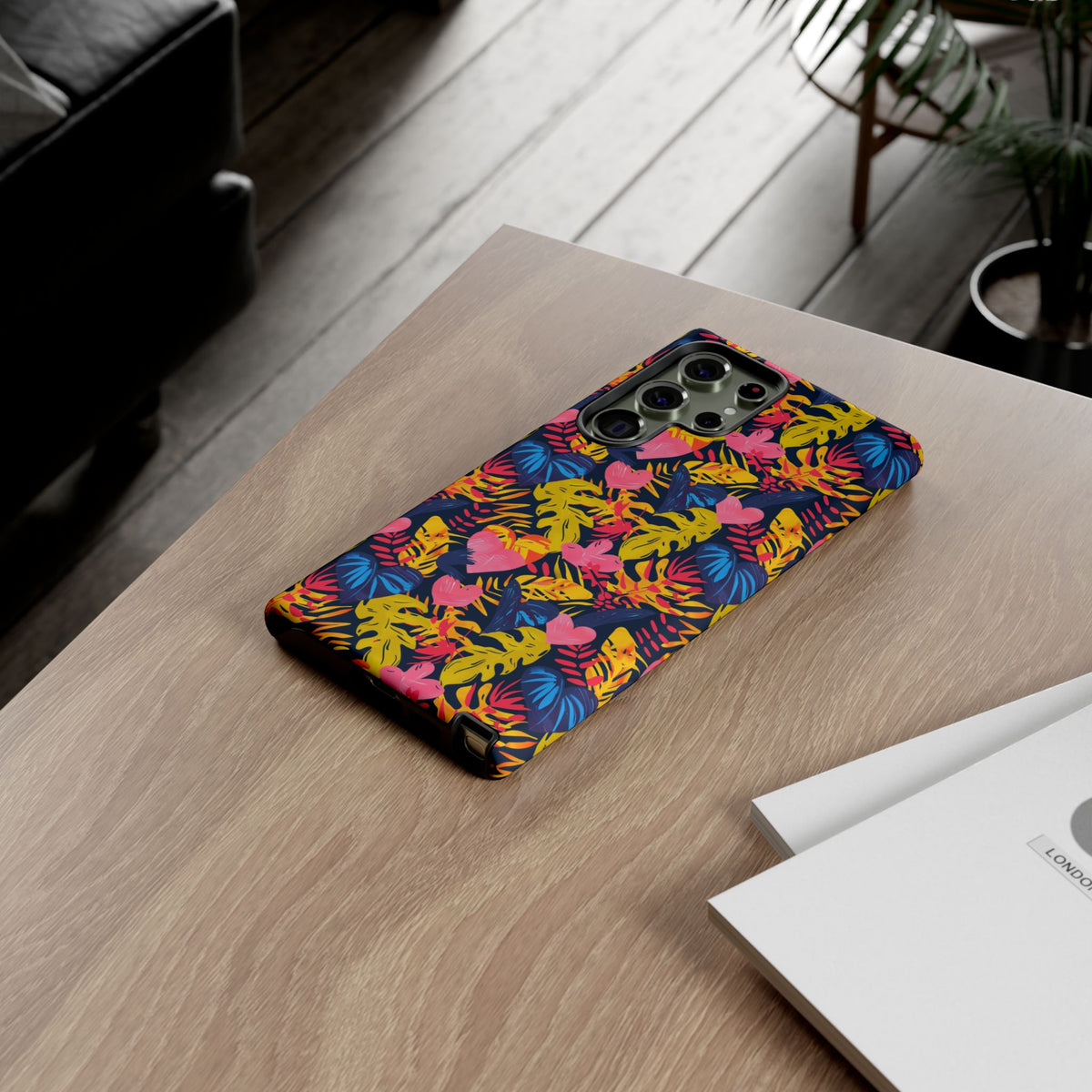 Heart Pattern Phone Case – Stylish & Loving Design for Your Device 360